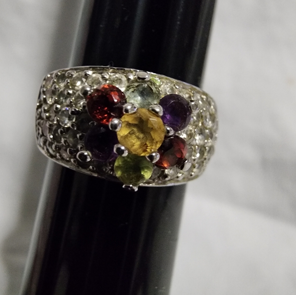STERLING SILVER RING WITH GEMSTONES AND WHITE CIRCONIA